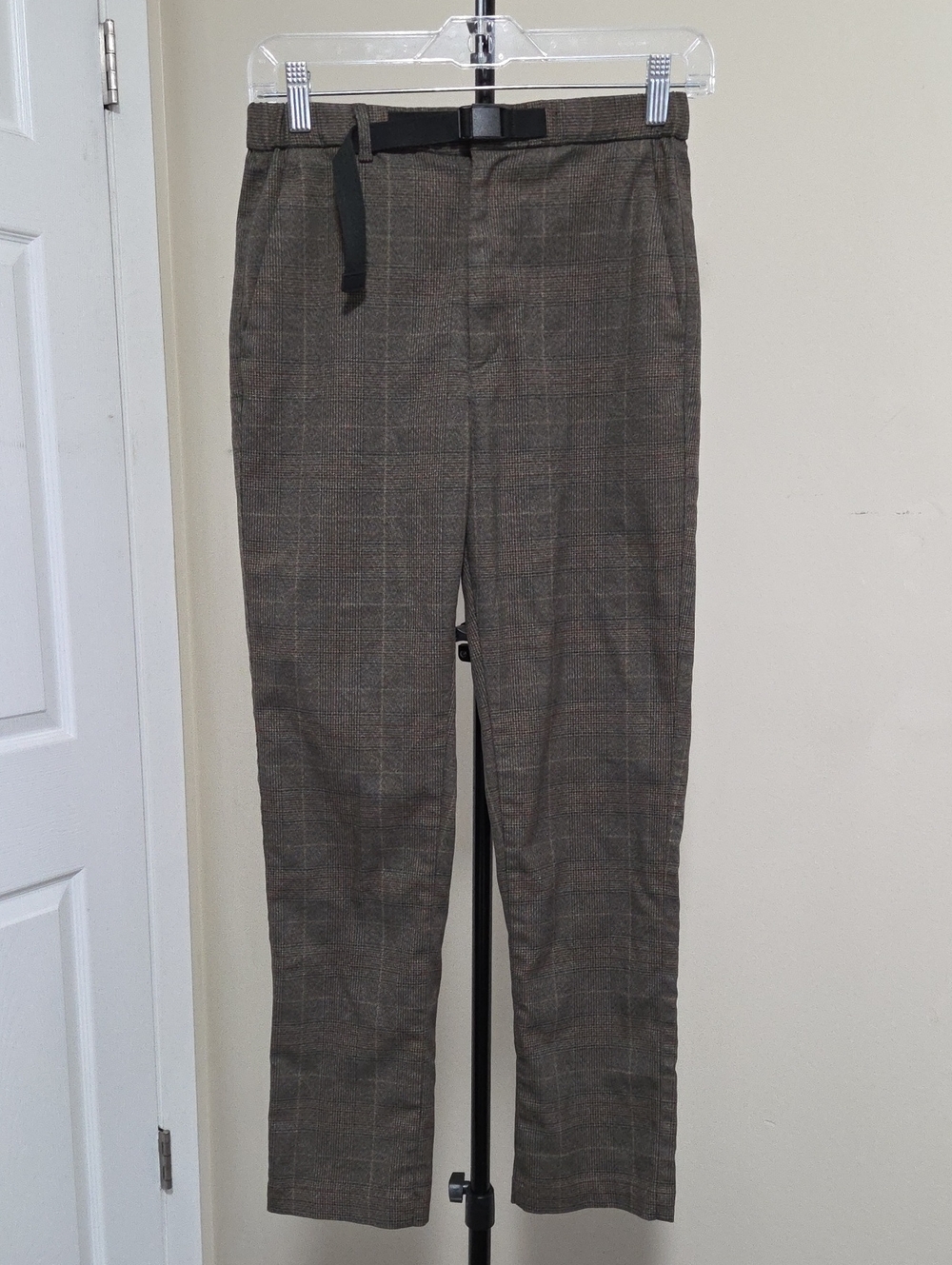 Uniqlo Brown Glen Plaid Women's Tapered Pants